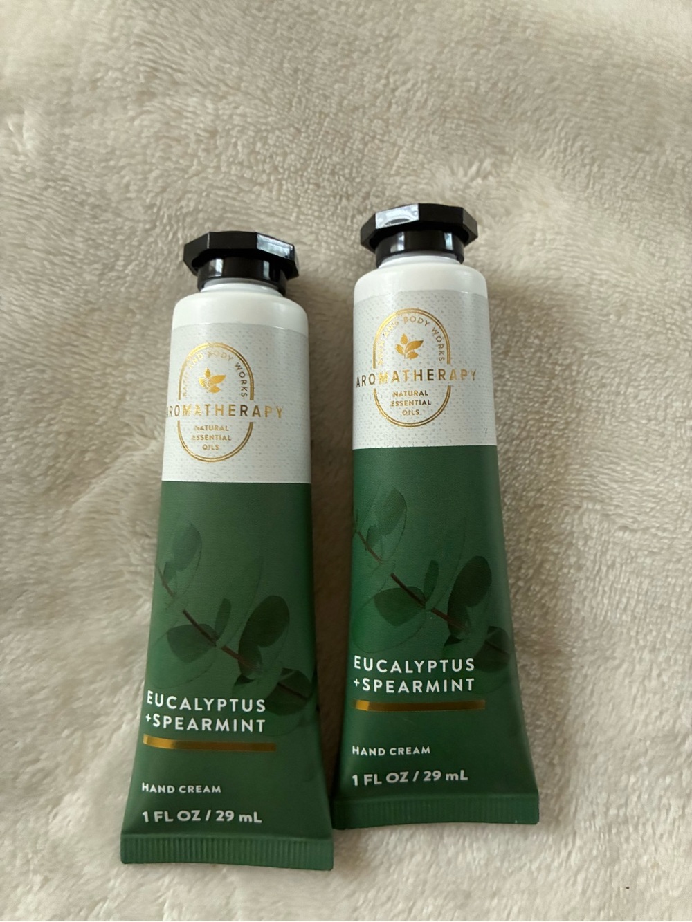 2-Aromatherapy Eucalyptus + Spearmint Hand Cream - Green